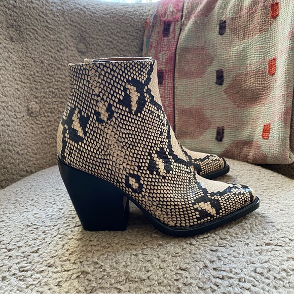 Chloe Rylee Leather Ankle Boots | Snakeskin Python Print Booties | 36 - Picture 4 of 14